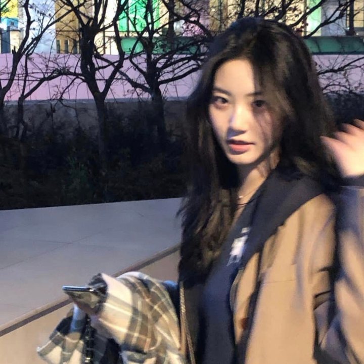 云破月来圆
